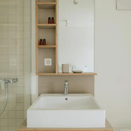 Uze In Sg Apartman *