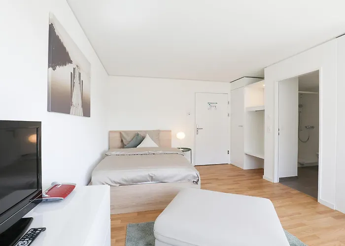 Uze In Sg Apartament *