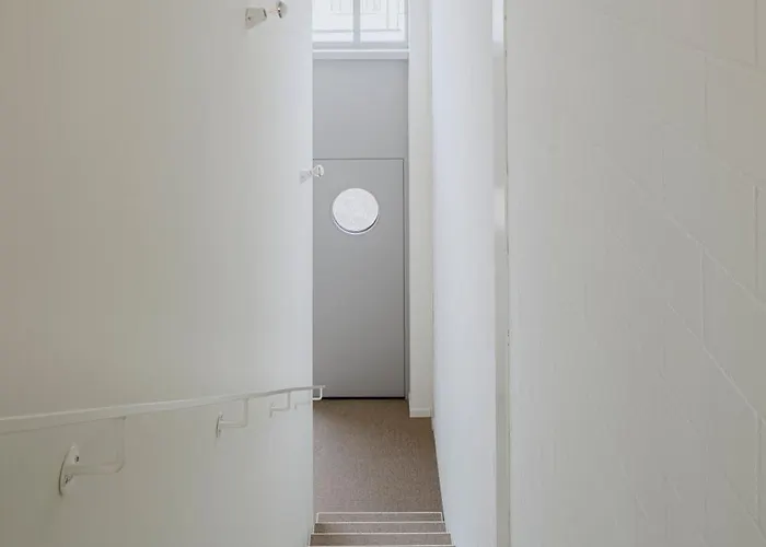 Uze In Sg Apartament