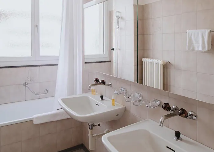 Uze In Sg Apartament