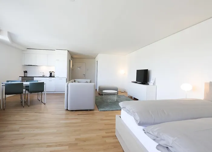 Uze In Sg Apartament *